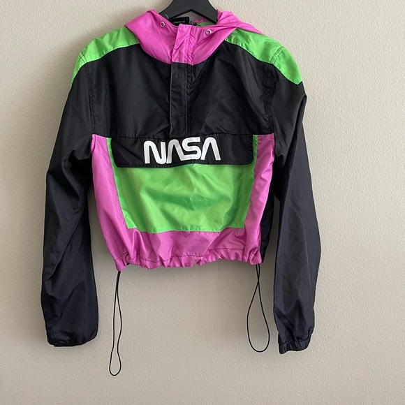 Tops - Womens NASA windbreaker. Size S